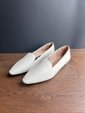 NWT a new day Hayes Loafer | White Loafer | Hayes Loafer | Cream Loafer Shoe